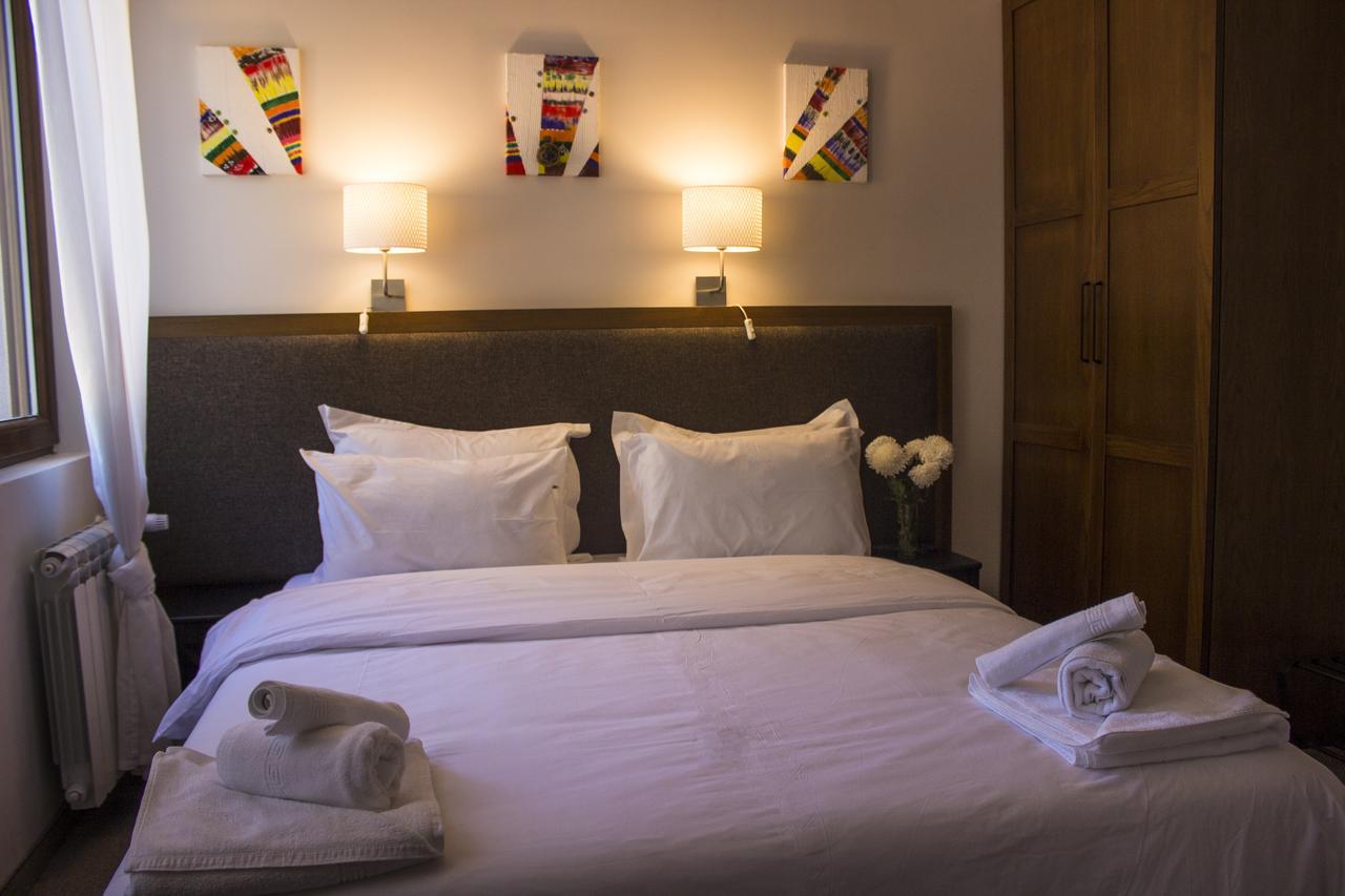 Trigrad Hotel Bagian luar foto